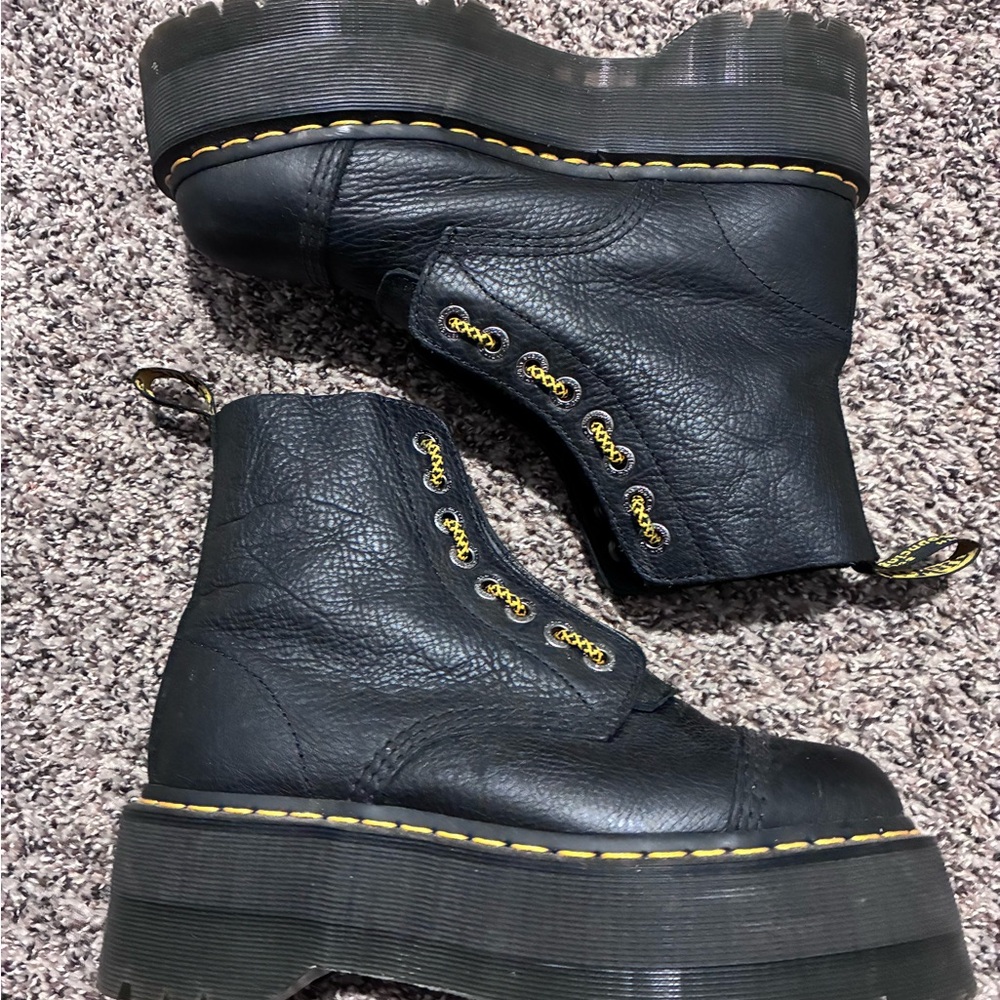 Dr. Martens Sinclair Max Platform (9) - image 3